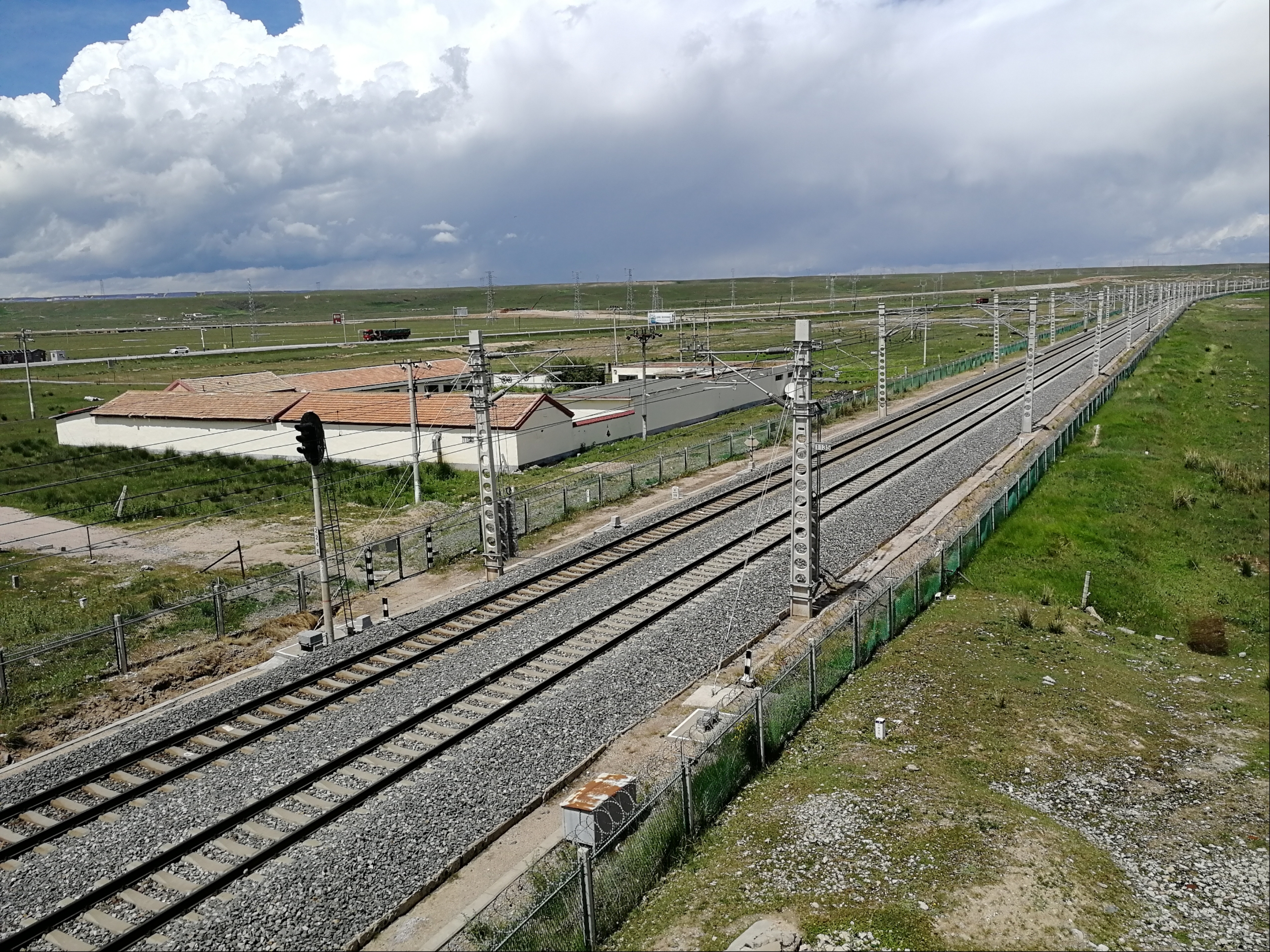 railway0.jpg railway0.jpg